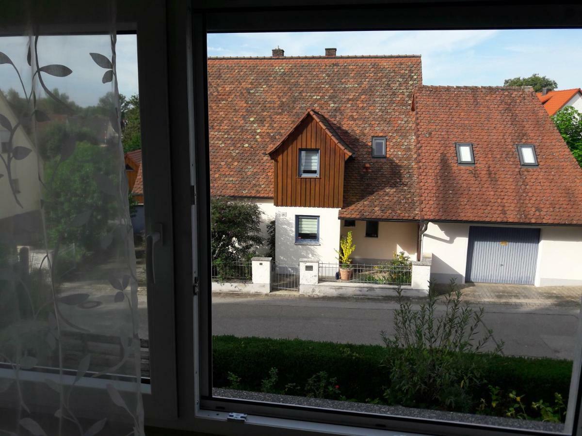 Ferienwohnung Lerchennest Georgensgmund Ngoại thất bức ảnh
